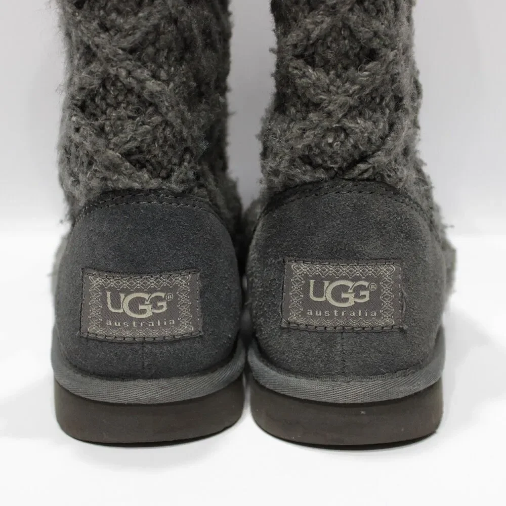 UGG 14